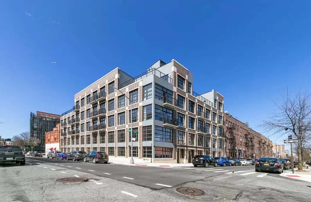 93 Linden St - Image 1