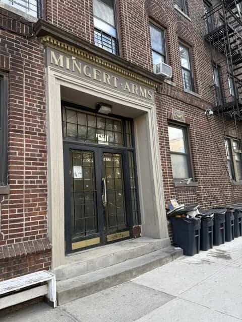 1472 43 Street - Image 1