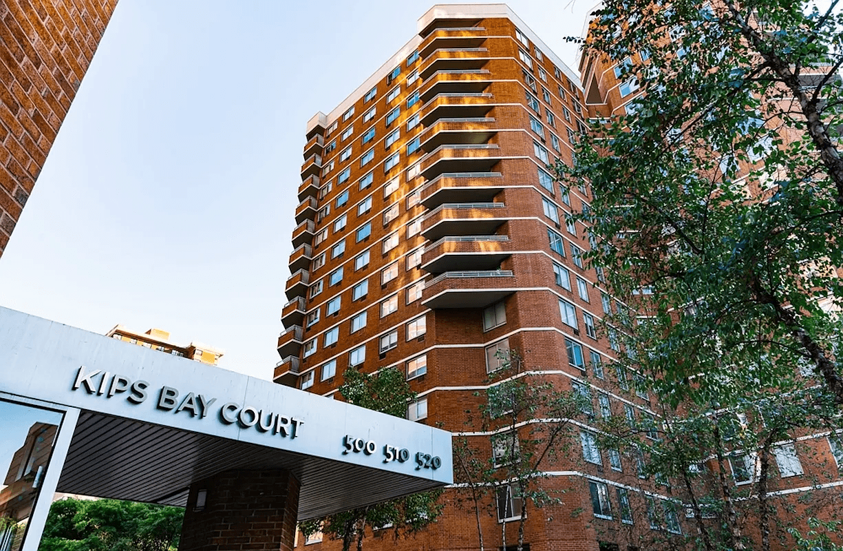 520 2 Avenue - Image 1