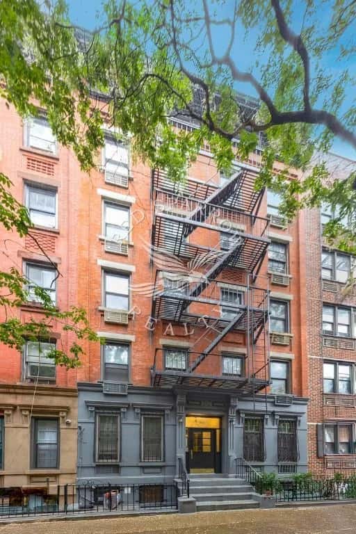 348 East 89 Street - Image 1