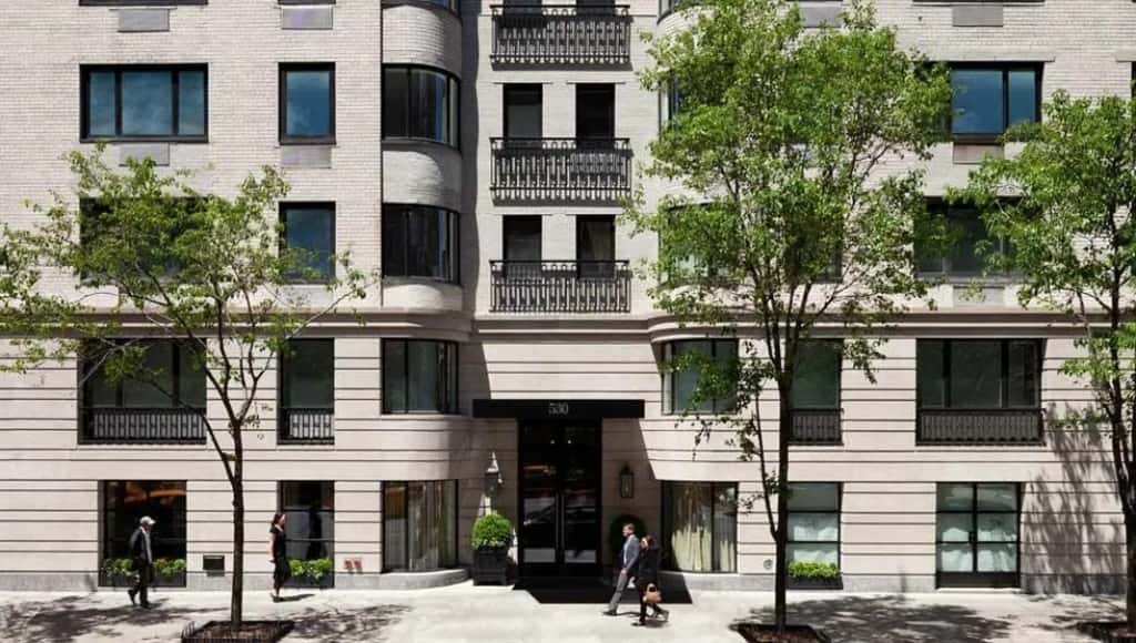 530 Park Avenue - Image 1
