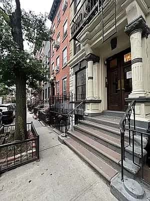 249 West 21 Street - Image 1