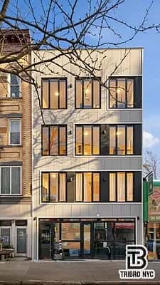 96 Moore Street - Image 1