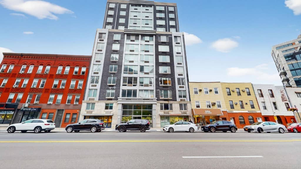 13-11 Jackson Avenue