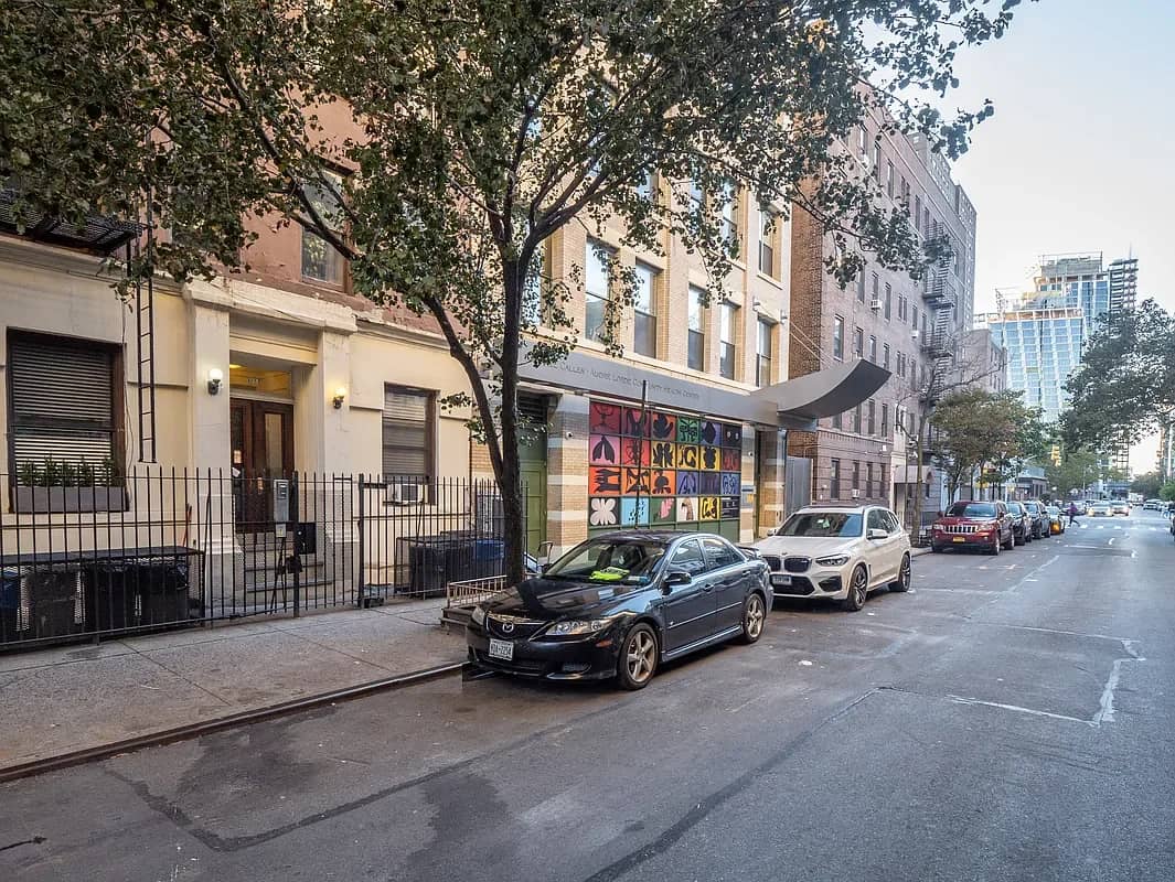 354 West 18 Street