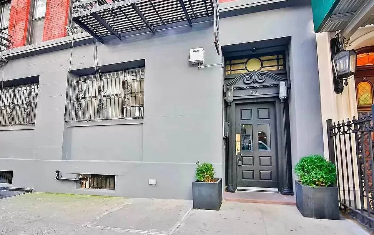 156 East 85 Street