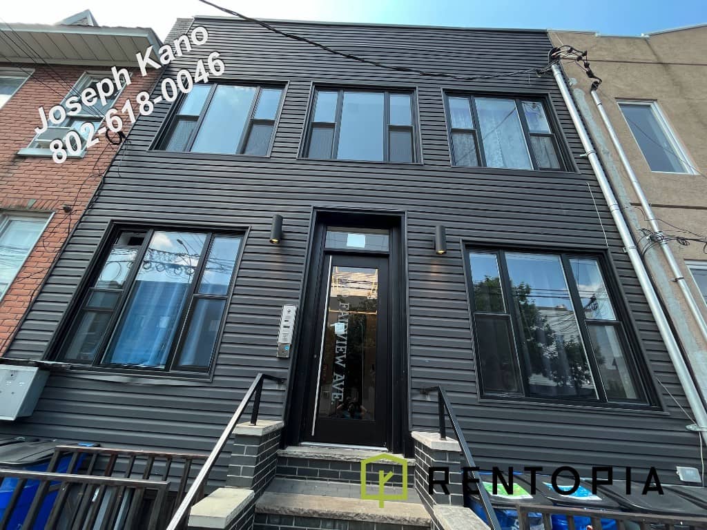 580 Fairview Avenue