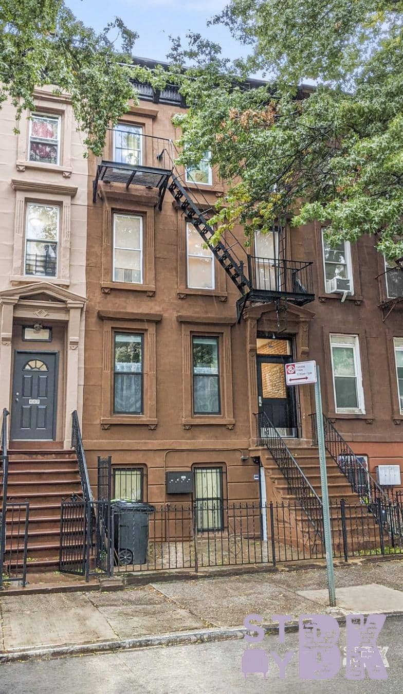 109 Albany Avenue