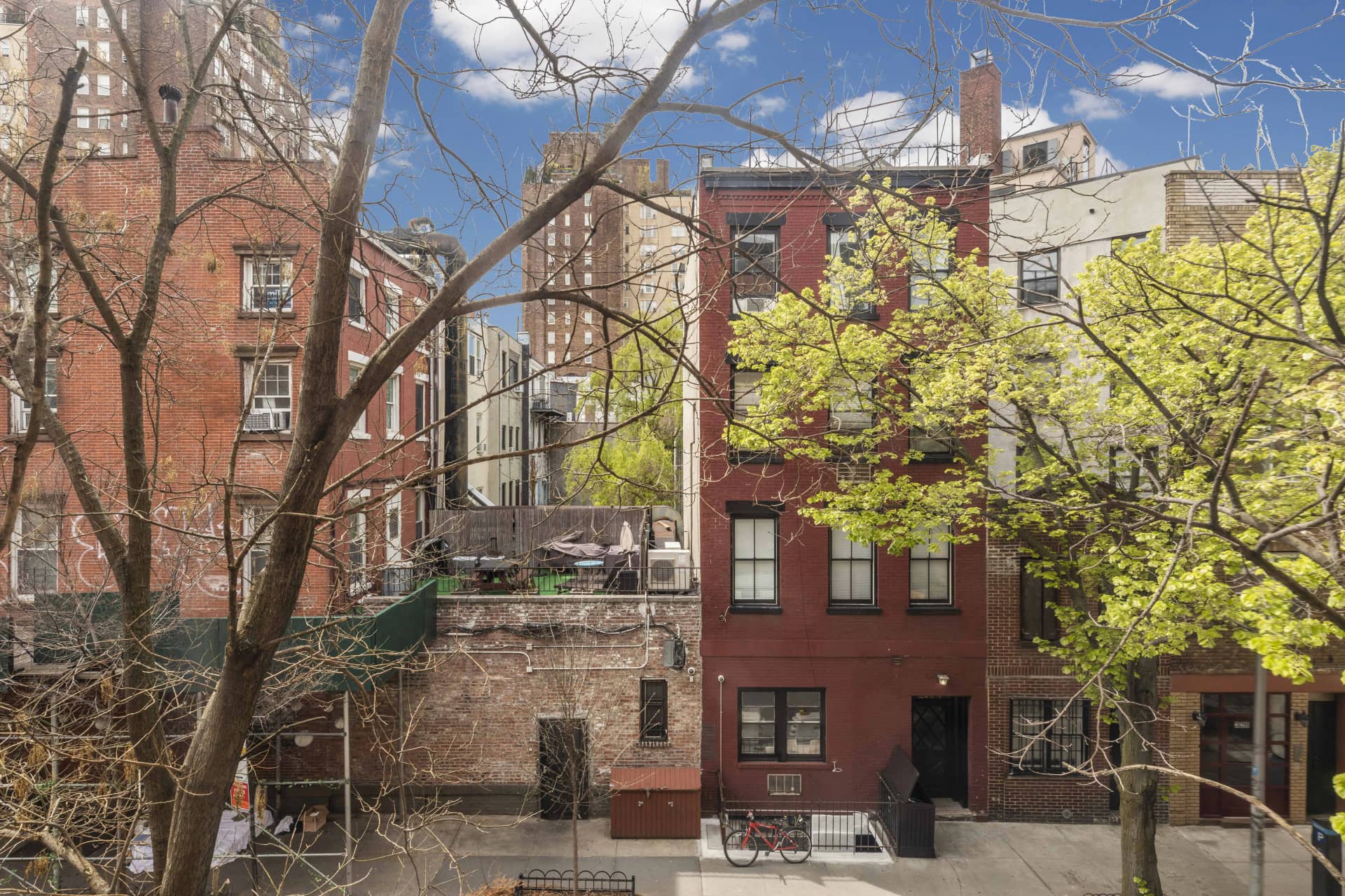 323 West 4 Street