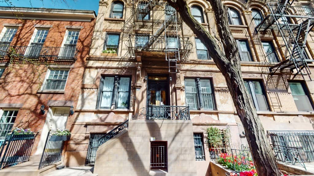 81 Perry Street