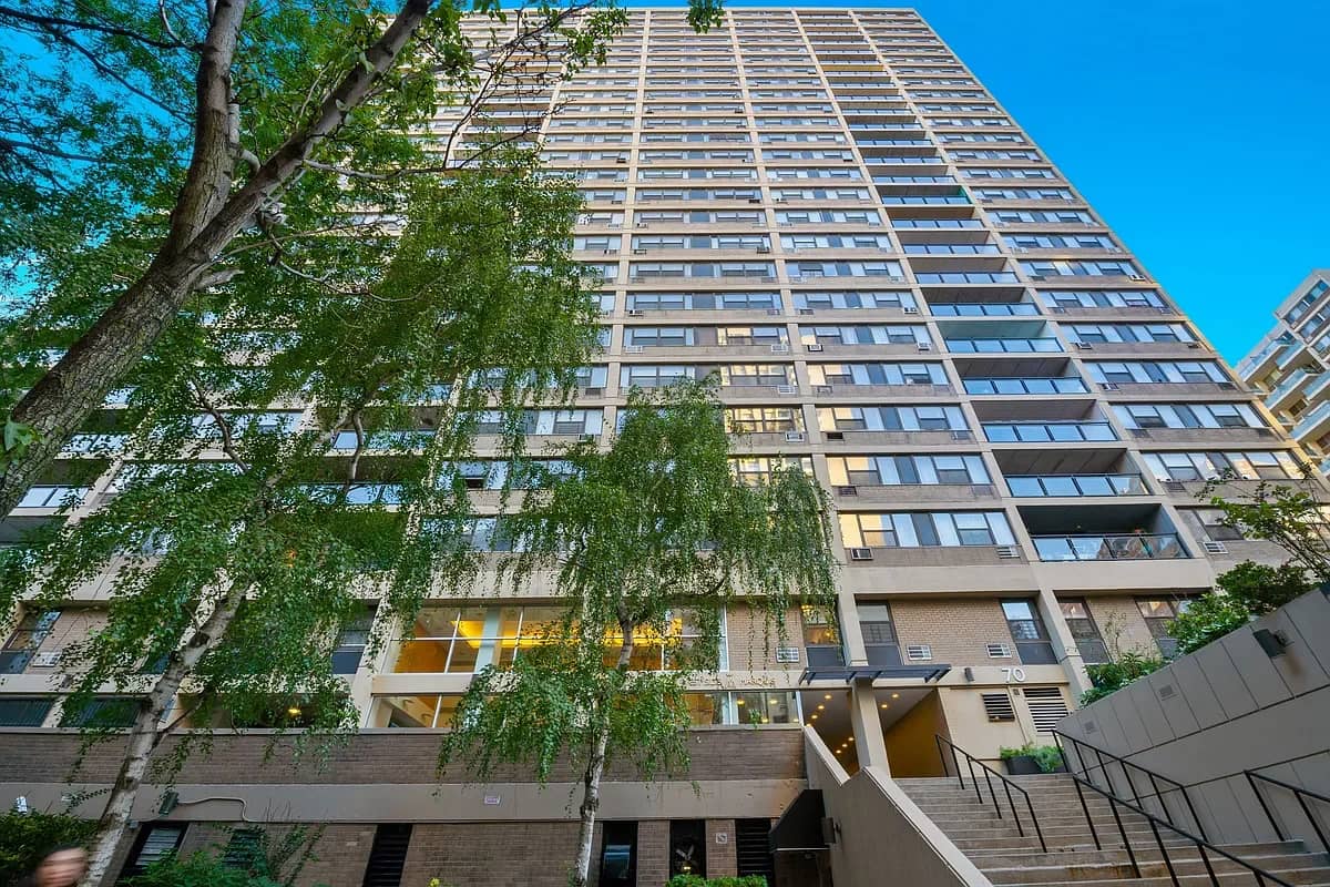 70 West 95 Street