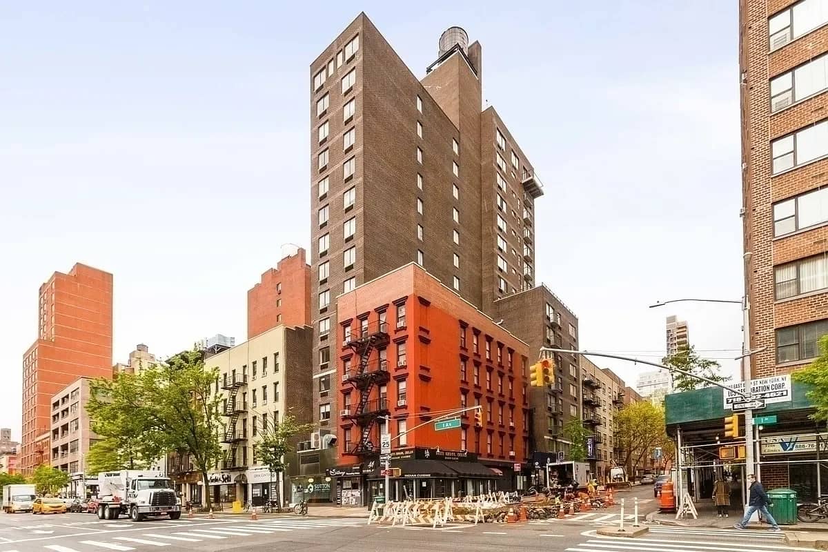 344 East   63 Street