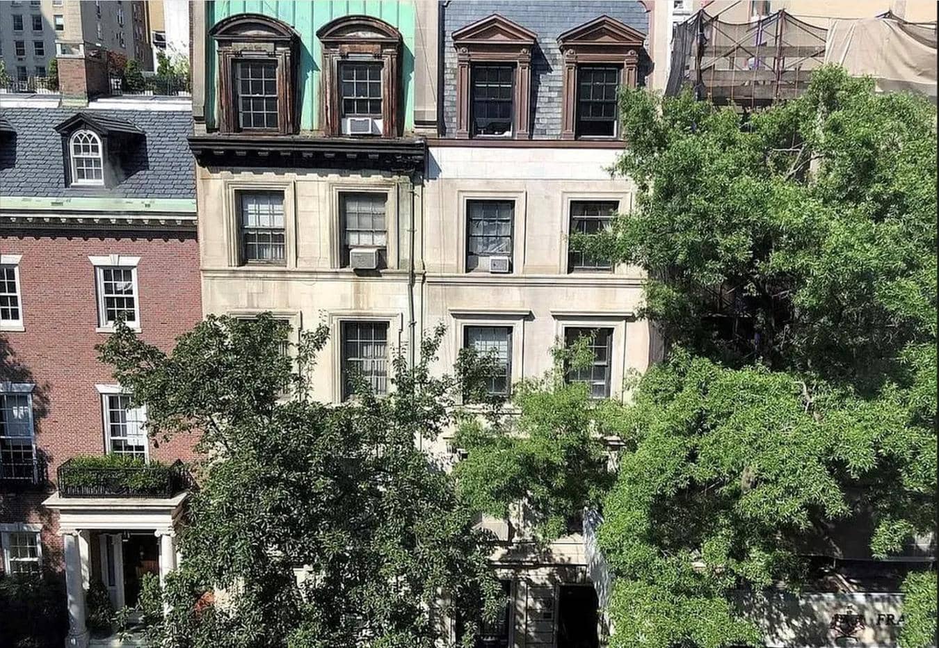 22 East 81 Street