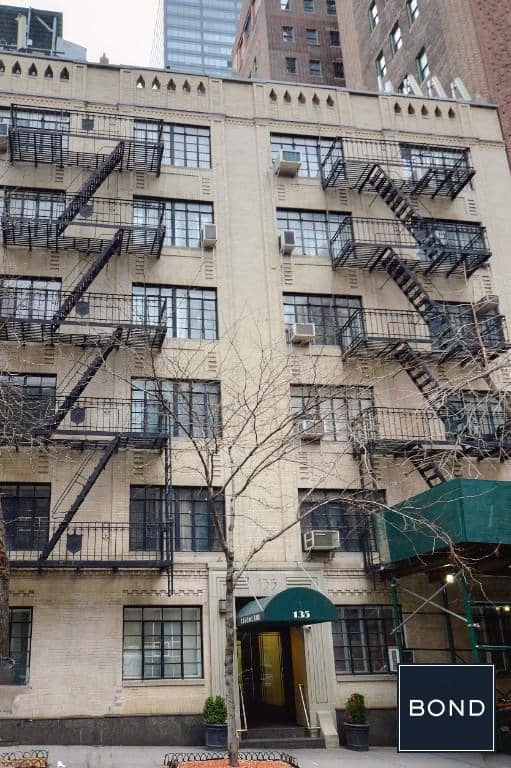 137 East   39 Street
