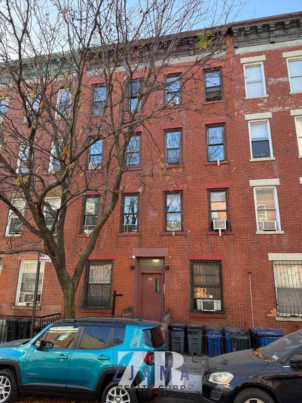 32 Garnet Street