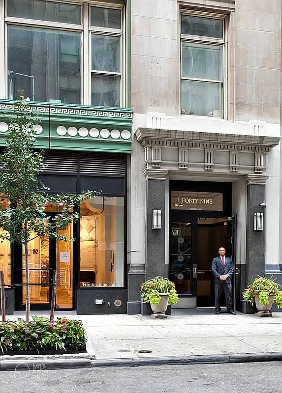 49 East   21 Street