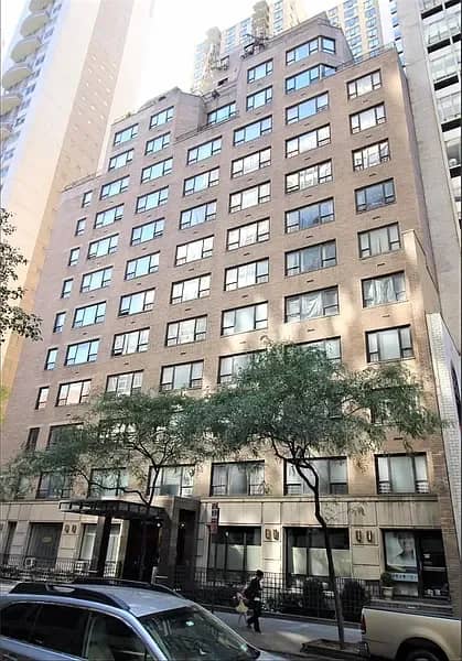 210 East 47 Street