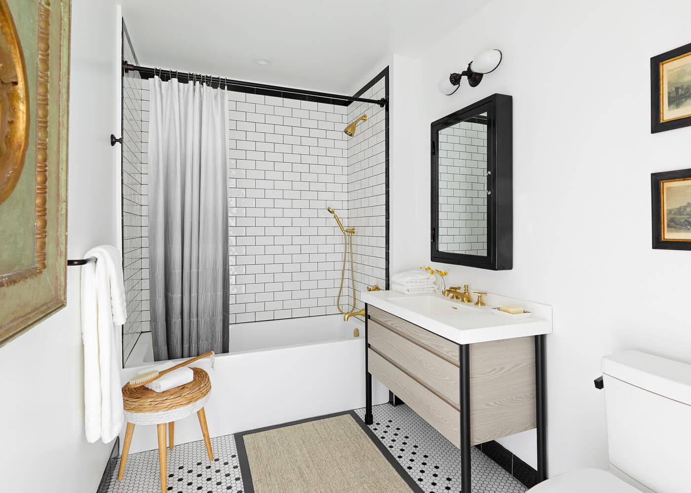 ARC 30-02 39 Avenue #B417, Queens, NY 11101 1