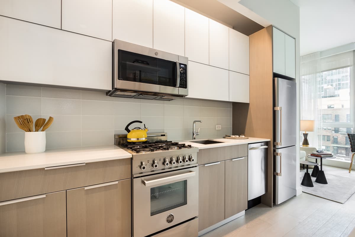 ARO 242 West 53 Street #35-C, Manhattan, NY 10019 1