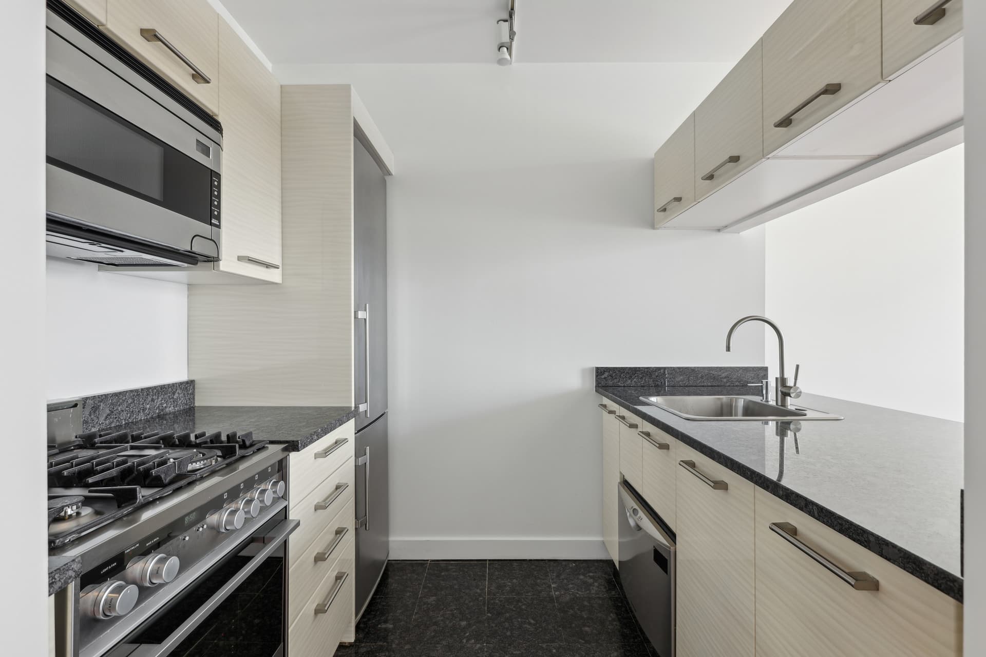Twenty Exchange 20 Exchange Place #2904, Manhattan, NY 10005 1