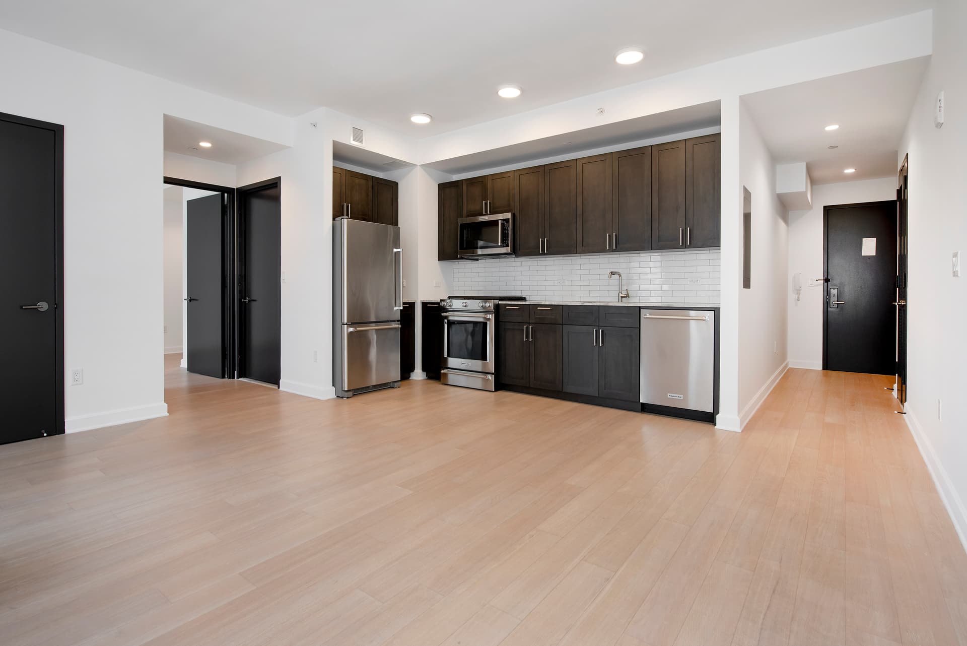 21 West End Avenue #1601, Manhattan, NY 10023 1