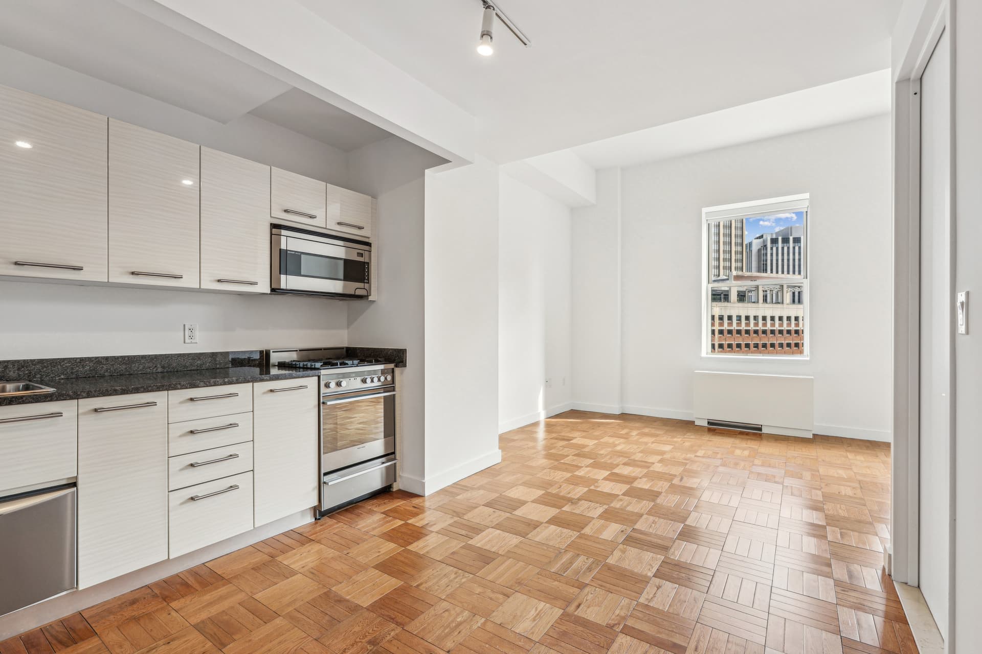 Twenty Exchange 20 Exchange Place #406, Manhattan, NY 10005 1