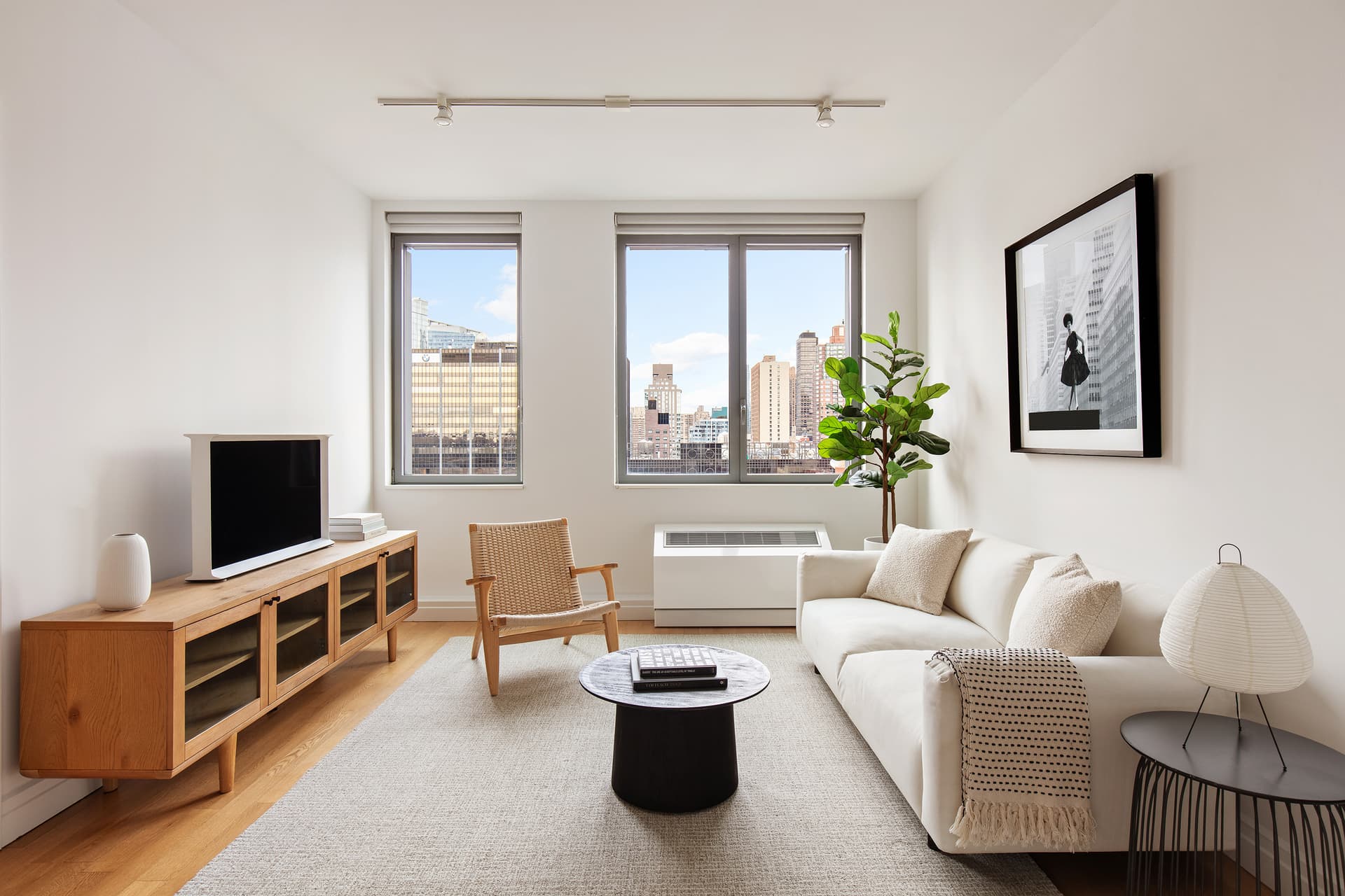 Mercedes House 550 West   54 Street #1817, Manhattan, NY 10019 1
