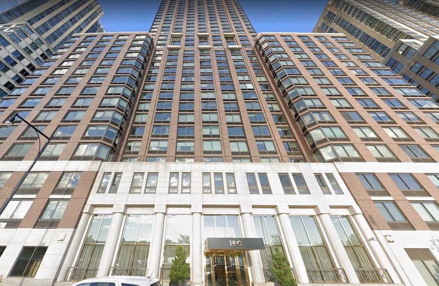 Building photo 135