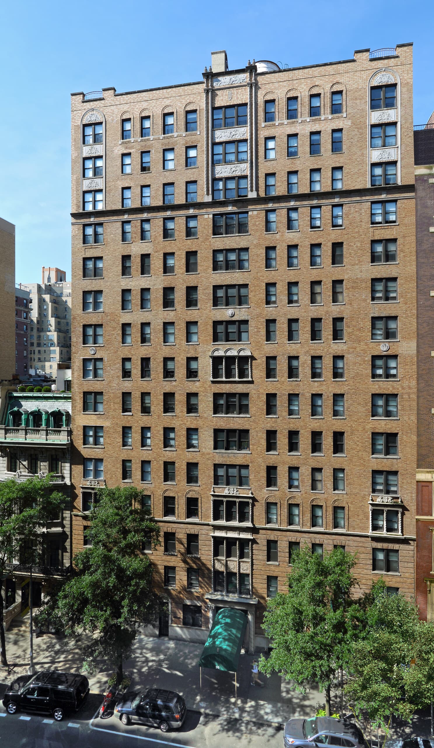 Building photo 144