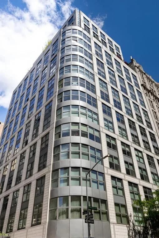 Building photo 43