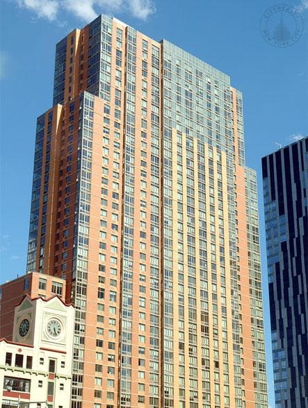 Building photo 12