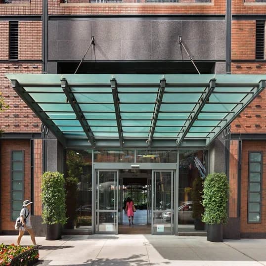500 West   30 Street