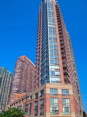 Building photo 18