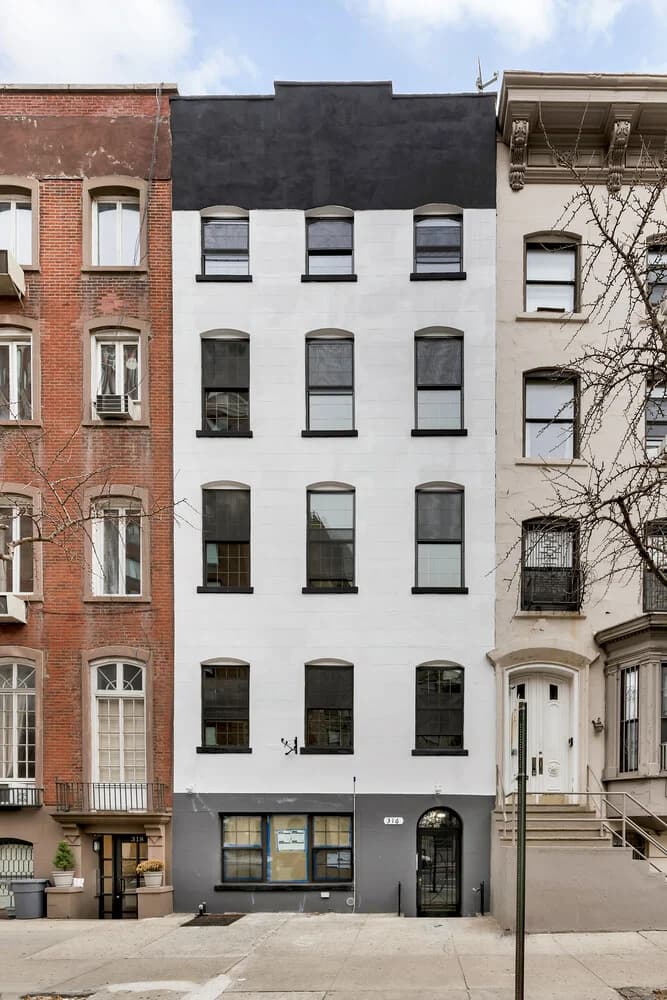 Building photo 2