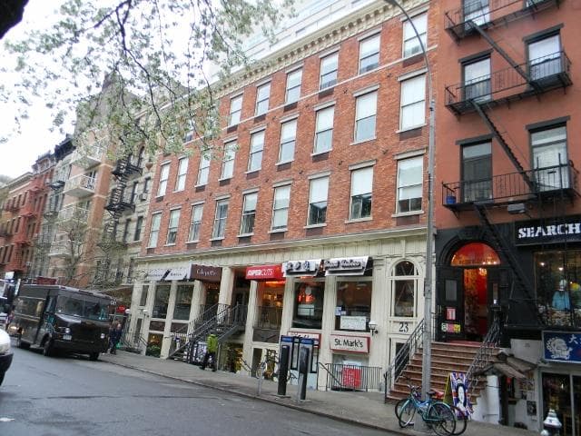 Building photo 7