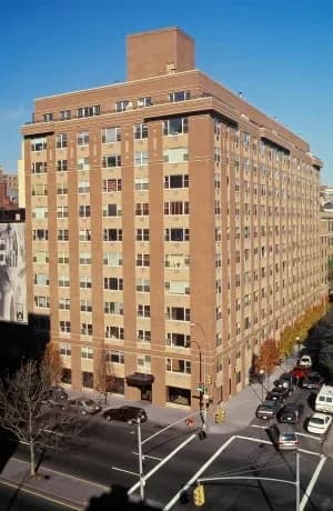 Building photo 10