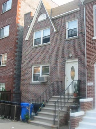 Building photo 2