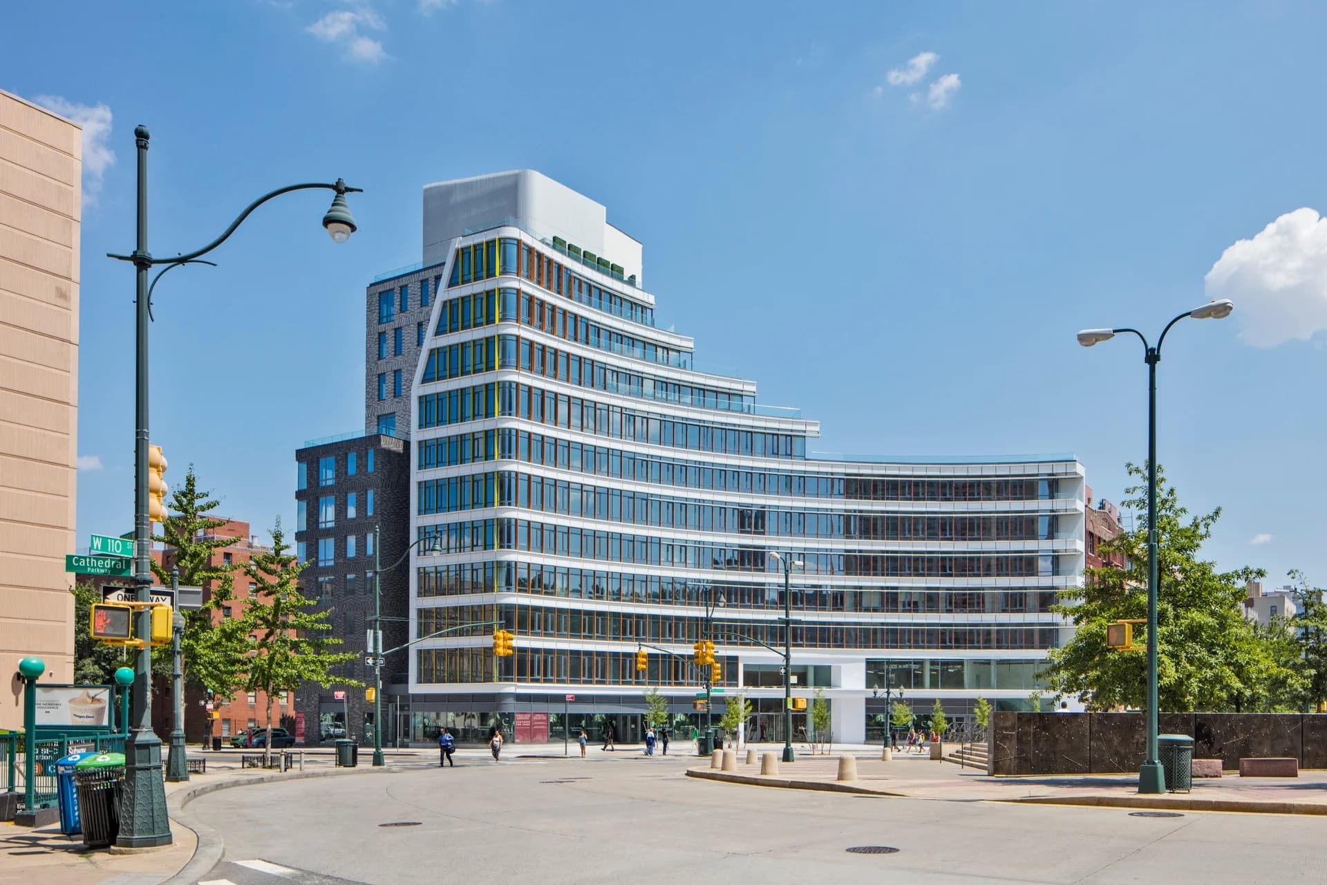Building photo 2