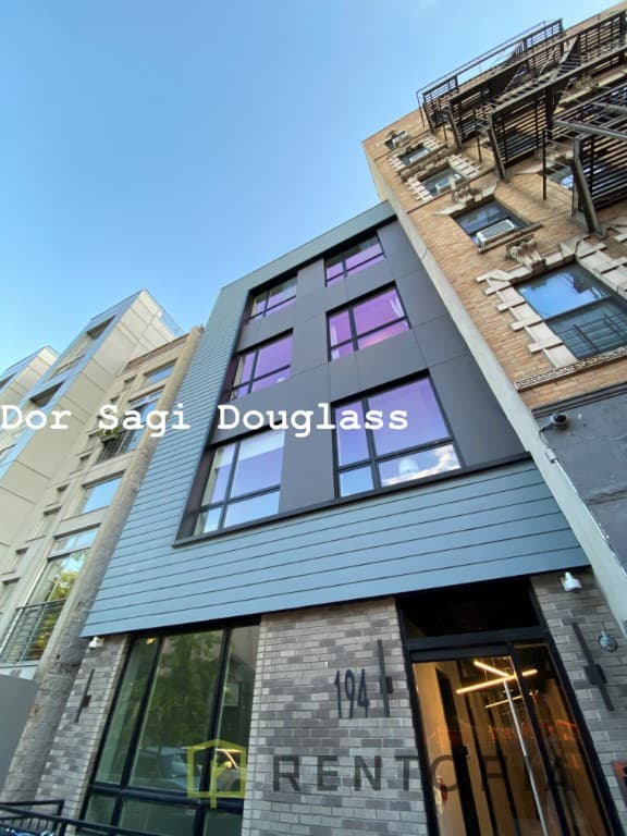 Building photo 2