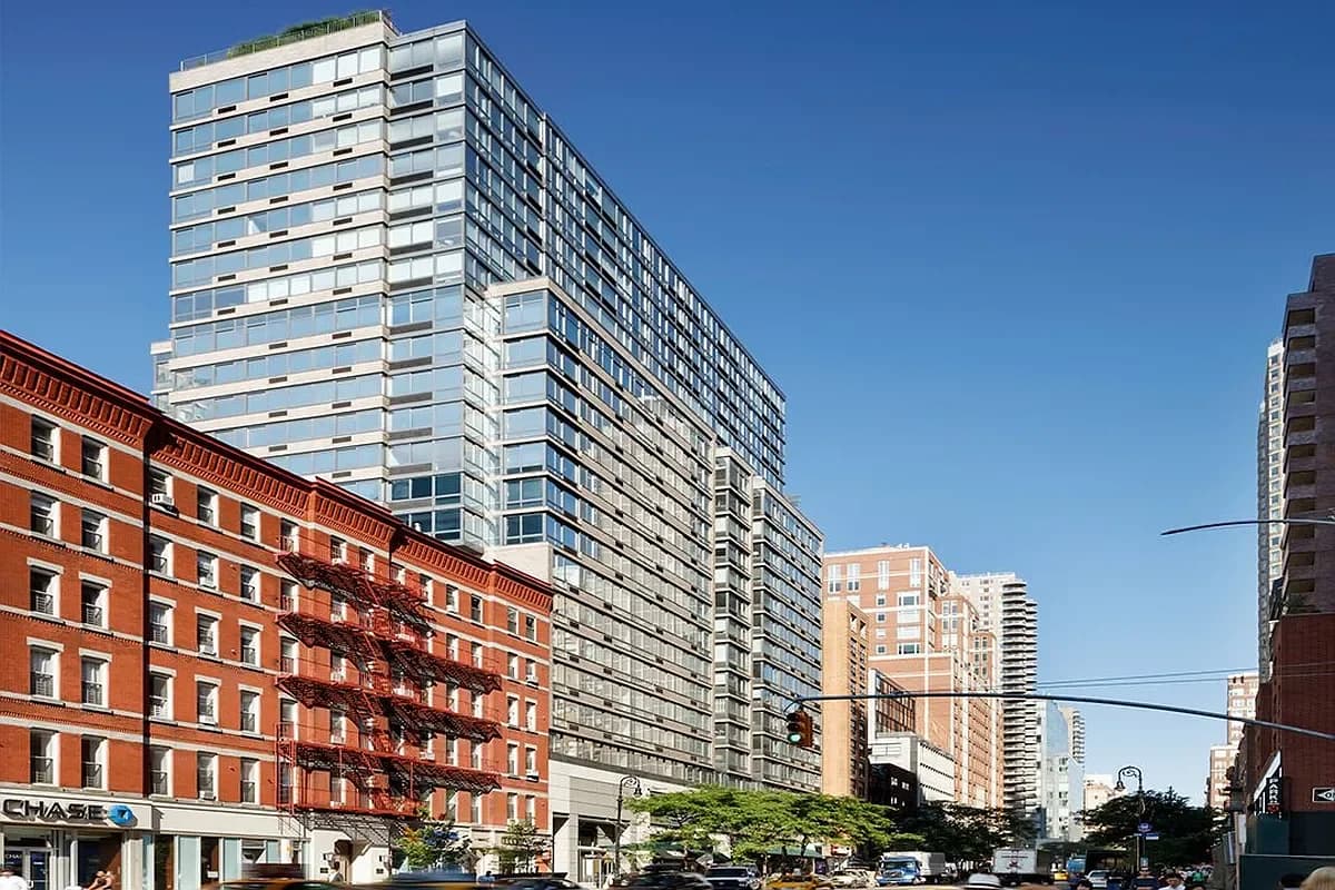 Building photo 2