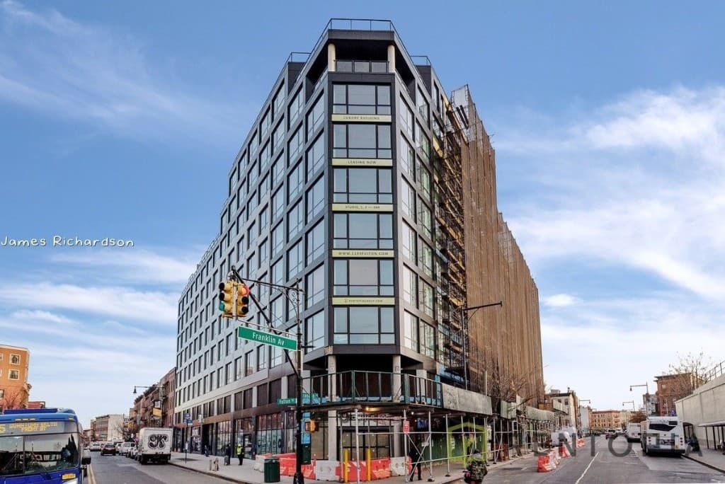 Building photo 2