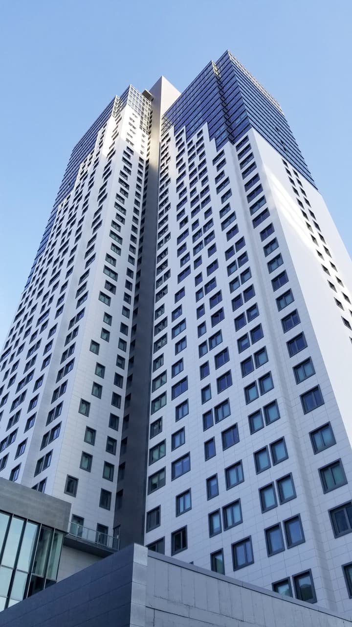 Building photo 5