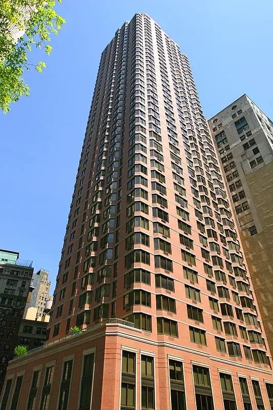 Building photo 2