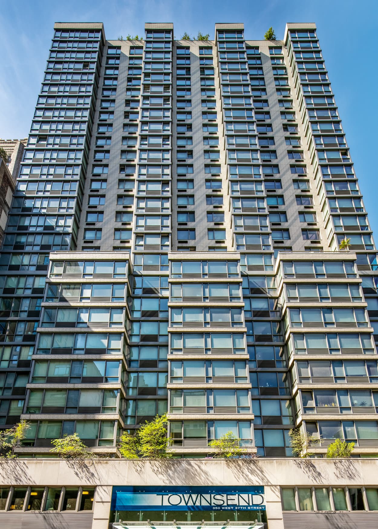 Building photo 24