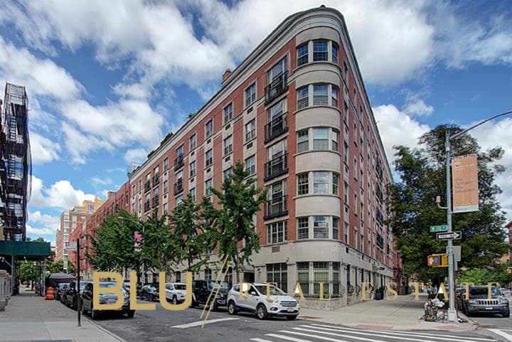 Building photo 2