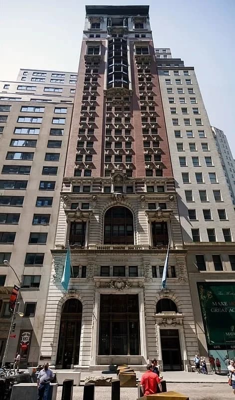 37 Wall Street