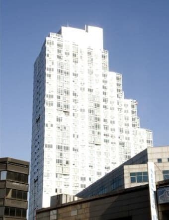 Building photo 4