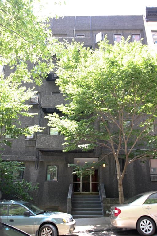 Building photo 32