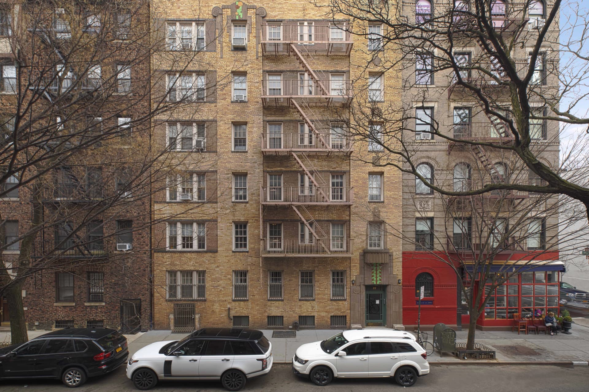 21 Grove Street
