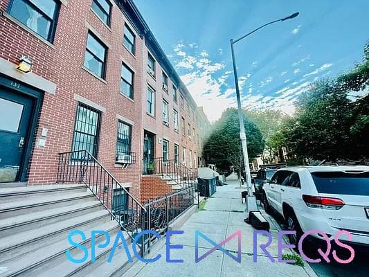 Building photo 2